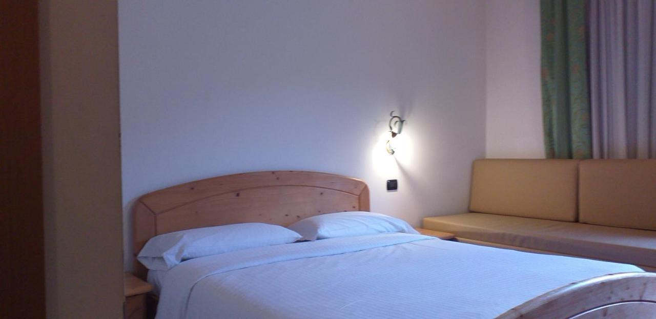 Hotel Villa Fosine Pinzolo Exteriér fotografie