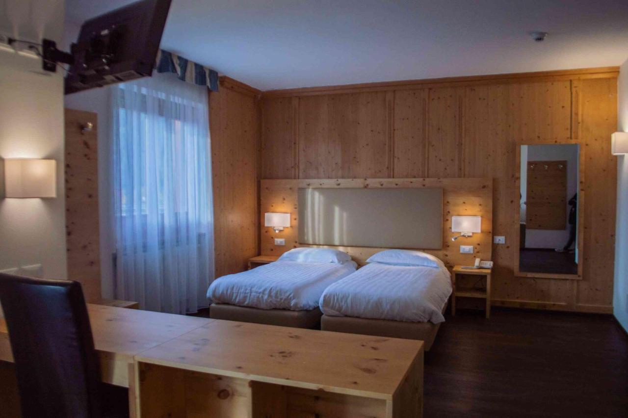 Hotel Villa Fosine Pinzolo Exteriér fotografie