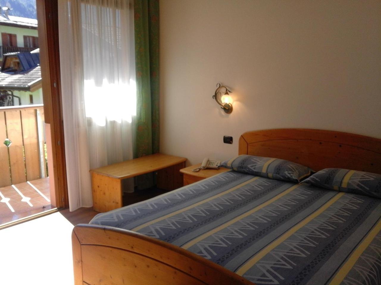 Hotel Villa Fosine Pinzolo Exteriér fotografie